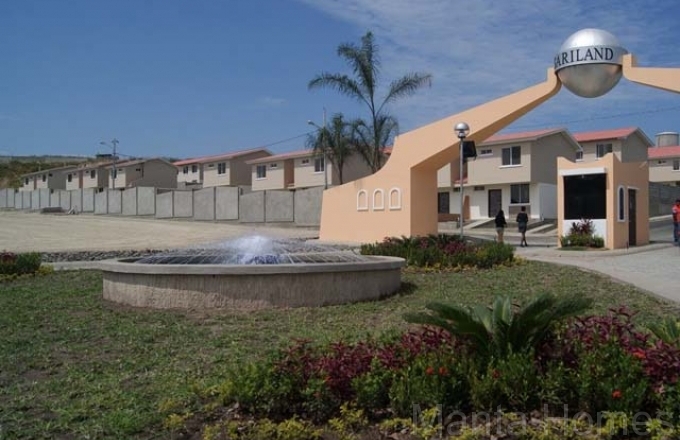 For rent house in Sariland