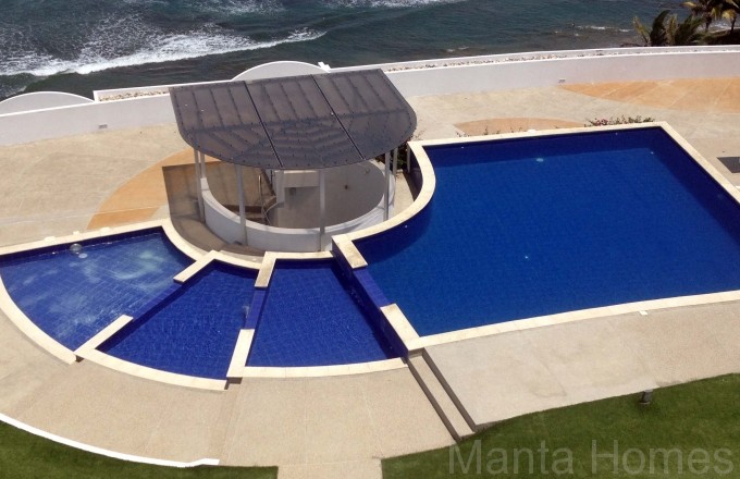 Arriendo departamento de dos dormitorios en Plaza del Mar