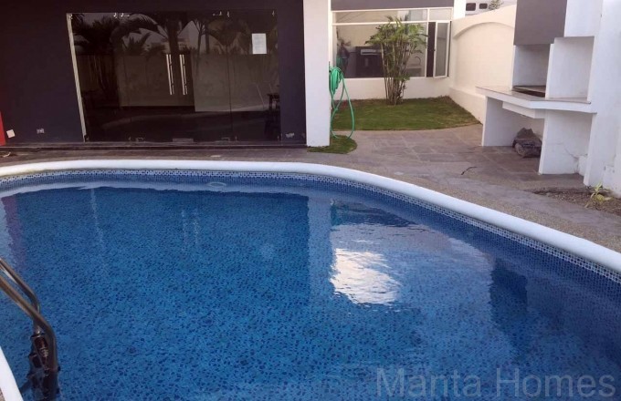 For sale or for rent a suite with terrace